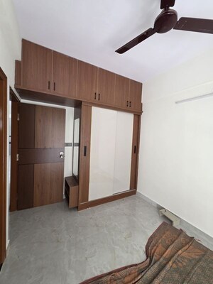Room in 2 BHK Builder Floor at Reliaable Lakedew Residency -1, Haralur Road – for Rent