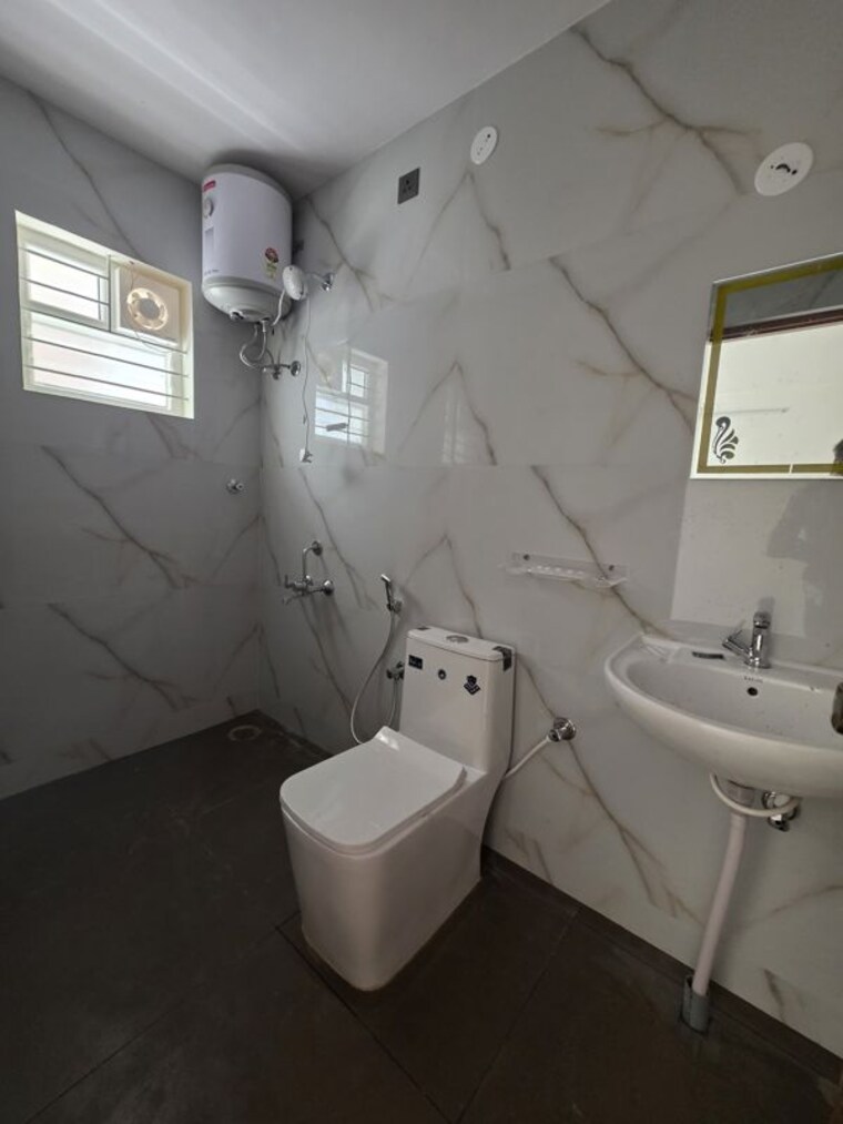 Bathroom, reliaable-lakedew-residency-1 2 Bedroom 1100 Sq.Ft. Builder Floor In Haralur Road Bangalore 10423842