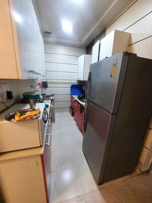 Team Area in 3 BHK Builder Floor at Malviya Nagar – for Rent