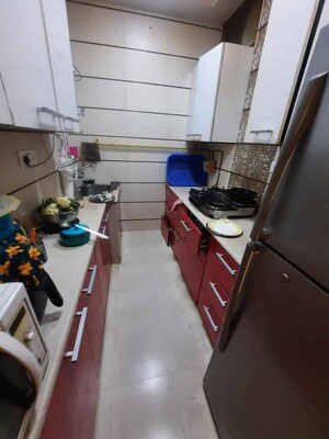 Team Area in 3 BHK Builder Floor at Malviya Nagar – for Rent