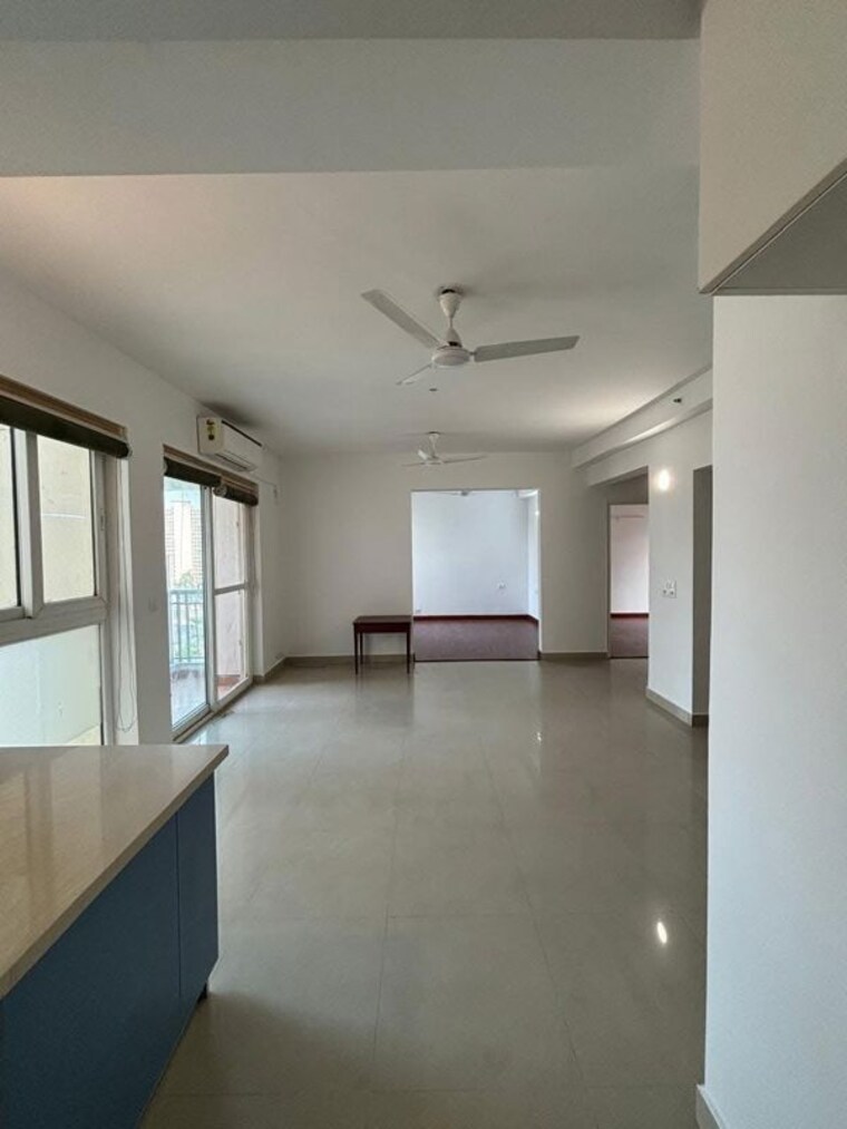 Room, jaypee-greens-kosmos 2.5 Bedroom 1365 Sq.Ft. Apartment In Sector 134 Noida 10423913