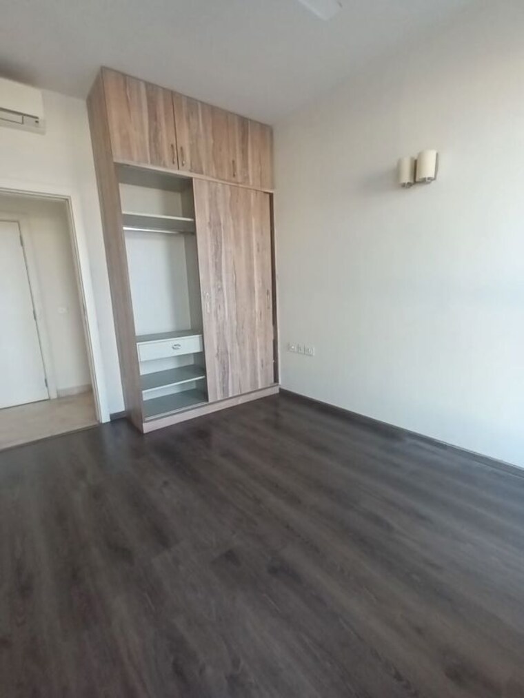 Room, ireo-the-corridors 2 Bedroom 1216 Sq.Ft. Apartment In Sector 67a Gurgaon 10423906