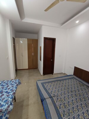 Bedroom in 3 BHK Builder Floor at Vipul World Floors, Sector 48 – for Rent