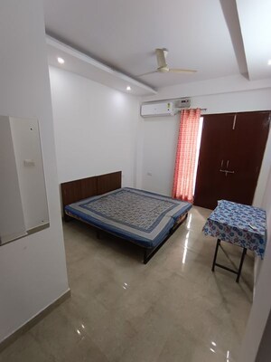 Living Room in 3 BHK Builder Floor at Vipul World Floors, Sector 48 – for Rent