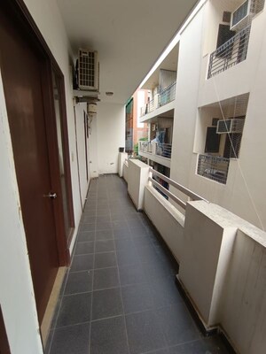 Balcony in 3 BHK Builder Floor at Vipul World Floors, Sector 48 – for Rent