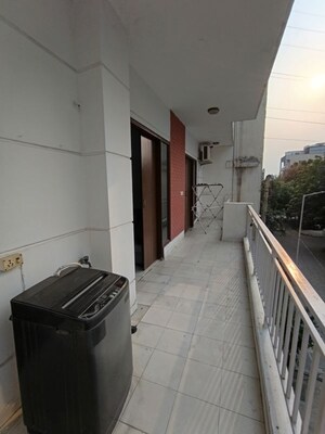 Balcony in 3 BHK Builder Floor at Vipul World Floors, Sector 48 – for Rent