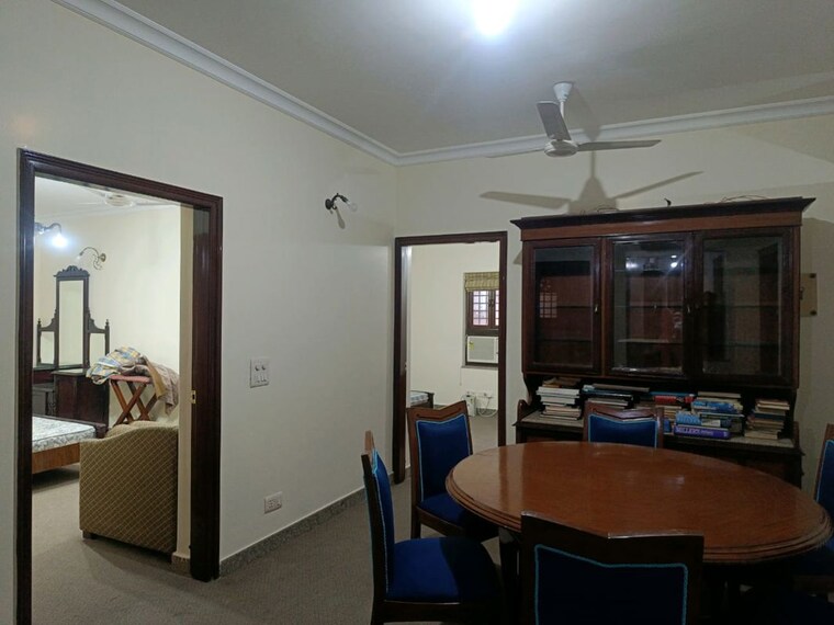 Dining area, vasant kunj 3.5 Bedroom 2200 Sq.Ft. Apartment In Vasant Kunj Delhi 10419033