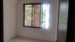 Room in 1 BHK Apartment at Laxmi Niwas Dombivli West, Dombivli West – for Rent