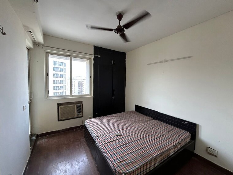 Bedroom, jaypee-greens-kosmos 2 Bedroom 950 Sq.Ft. Apartment In Sector 134 Noida 10401940