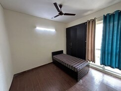 2 BHK + Basement Apartment For Rent in Jaypee Greens Kosmos