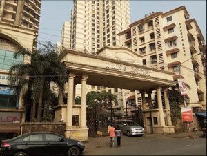 2 BHK Apartment For Sale in Lake Pleasant, Powai