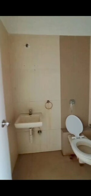 Bathroom in 3 BHK Apartment at Space Ashley Tower, Mira Road – for Rent