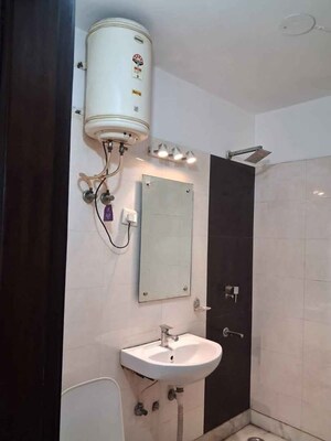 Bathroom in 1 BHK Builder Floor at Malviya Nagar – for Rent