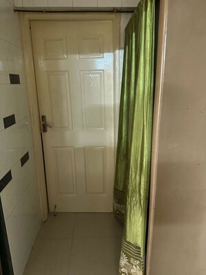  1 BHK Apartment at Satguru Sharan I, Mulund East – for Rent