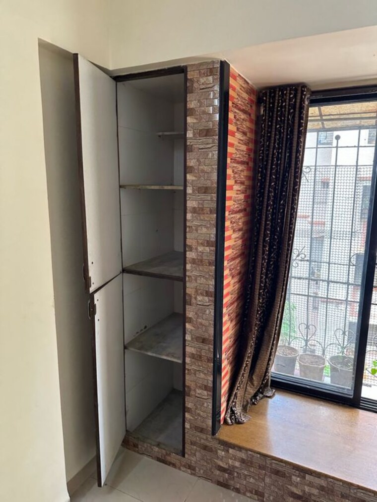 Living Room, satguru-sharan-i 1 Bedroom 419 Sq.Ft. Apartment In Mulund East Mumbai 10354166