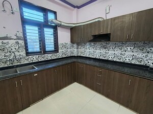 Kitchen in 2 BHK Builder Floor at Sector 43 – for Rent