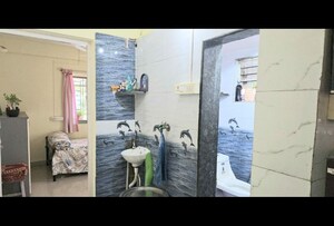 Bathroom in 1 BHK Apartment at Nilanjali CHS, Kalyani Nagar – for Rent