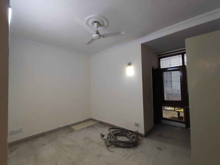 Room, panchsheel extension 3 Bedroom 85 Sq.Yd. Builder Floor In Panchsheel Extension Delhi 10422999