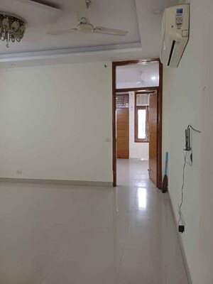 3 BHK Builder Floor For Rent in Panchsheel Extension
