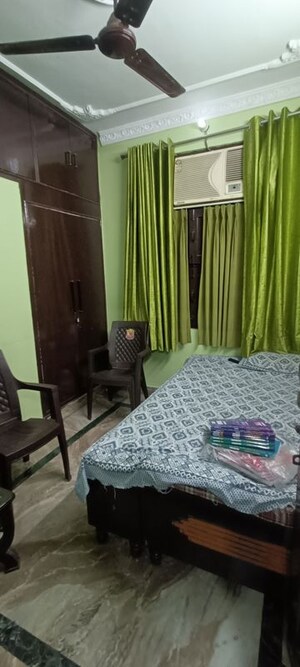 2 BHK Builder Floor For Sale in Rohini Sector 3