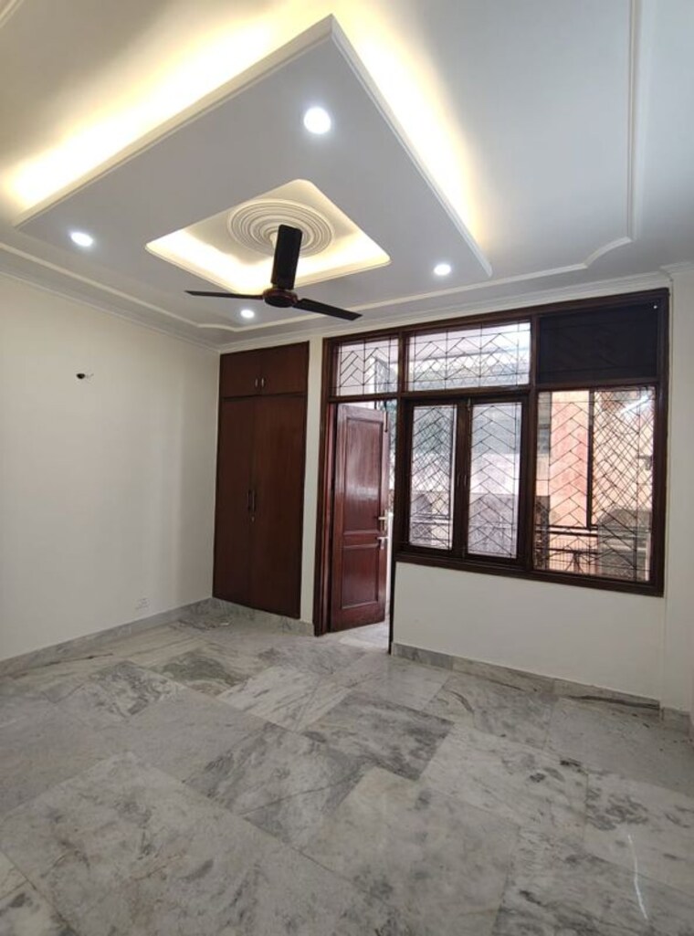 Room, khirki extension 2 Bedroom 1000 Sq.Ft. Builder Floor In Khirki Extension Delhi 10424092