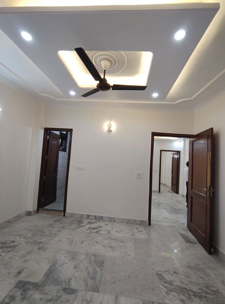 Room, khirki extension 2 Bedroom 1000 Sq.Ft. Builder Floor In Khirki Extension Delhi 10424092