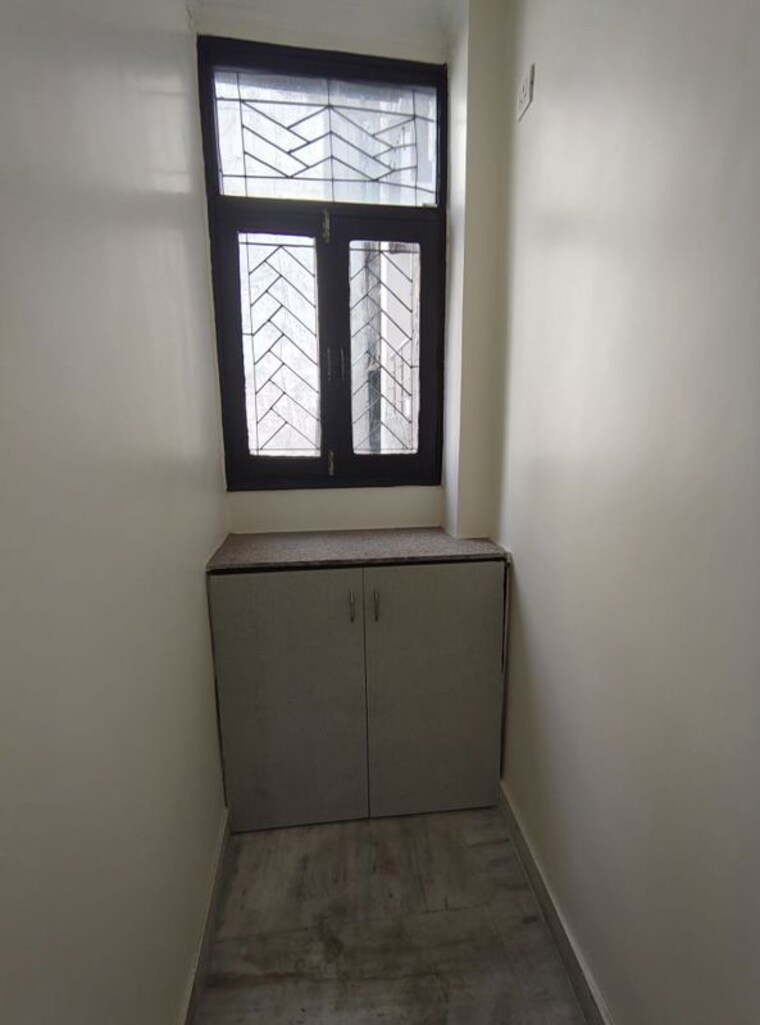 Room, khirki extension 2 Bedroom 1000 Sq.Ft. Builder Floor In Khirki Extension Delhi 10424092