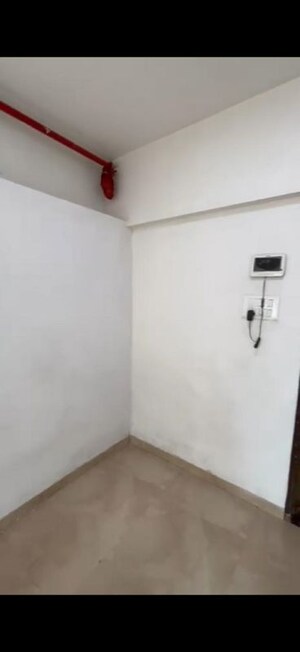 Room in 1 BHK Apartment at Vardhan Heights, Chembur – for Rent