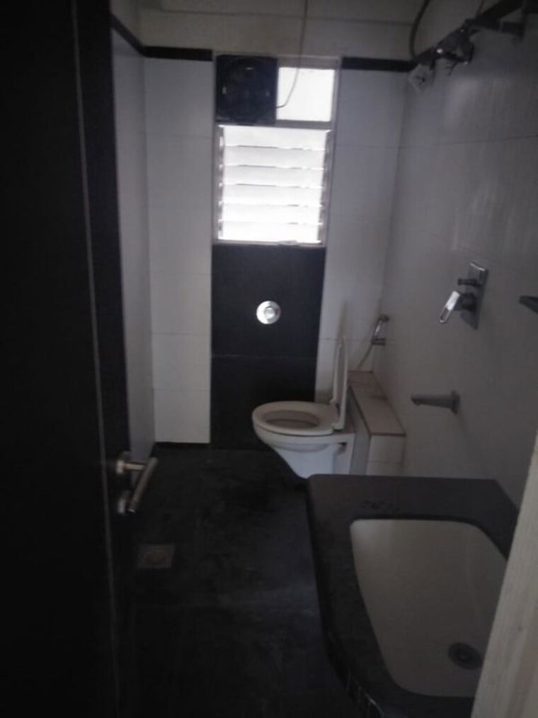Bathroom, aditya-shagun-comfort-zone-plus 2 Bedroom 1000 Sq.Ft. Apartment In Balewadi Pune 10424105
