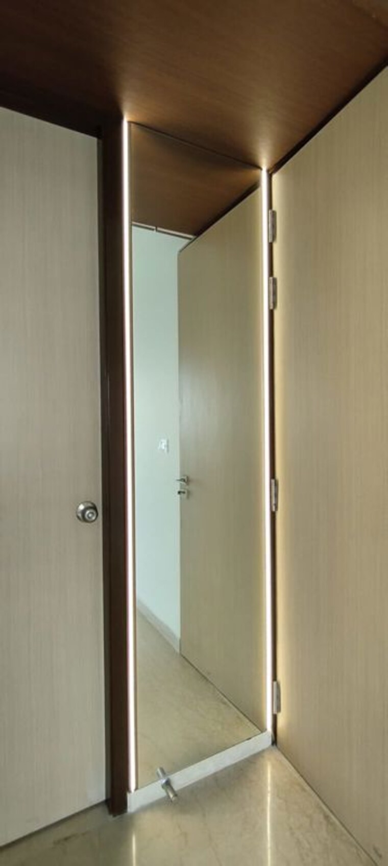 undefined, l-t-crescent-bay-t2 3 Bedroom 1025 Sq.Ft. Apartment In Parel Mumbai 10424116