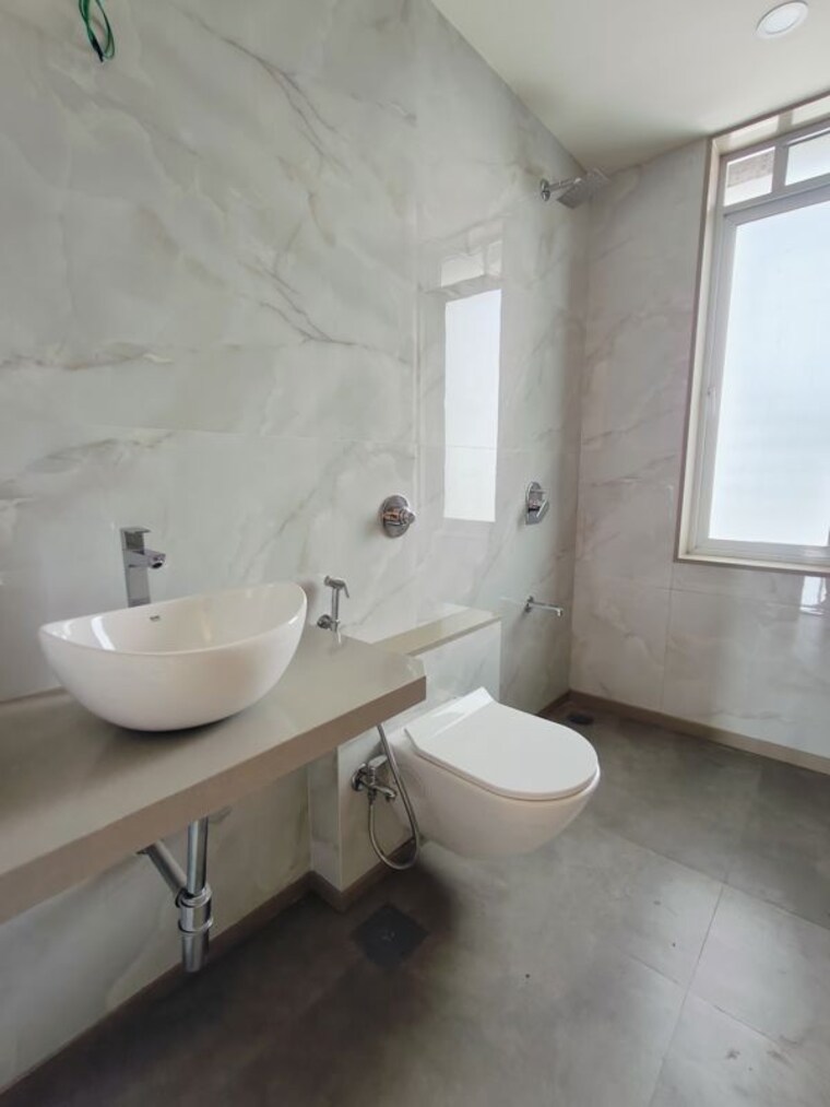 Attached Bathroom, avron-v 4 Bedroom 1390 Sq.Ft. Apartment In Chembur Mumbai 10424141