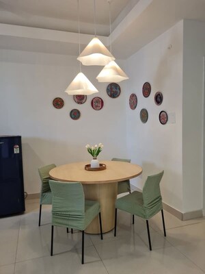 Team Area in 2 BHK Apartment at Nanakramguda – for Rent