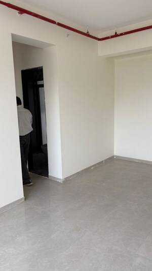 2 BHK Apartment For Rent in Damji Shamji Mahavir Spring Tulip Phase 1, Pokhran Road No Two