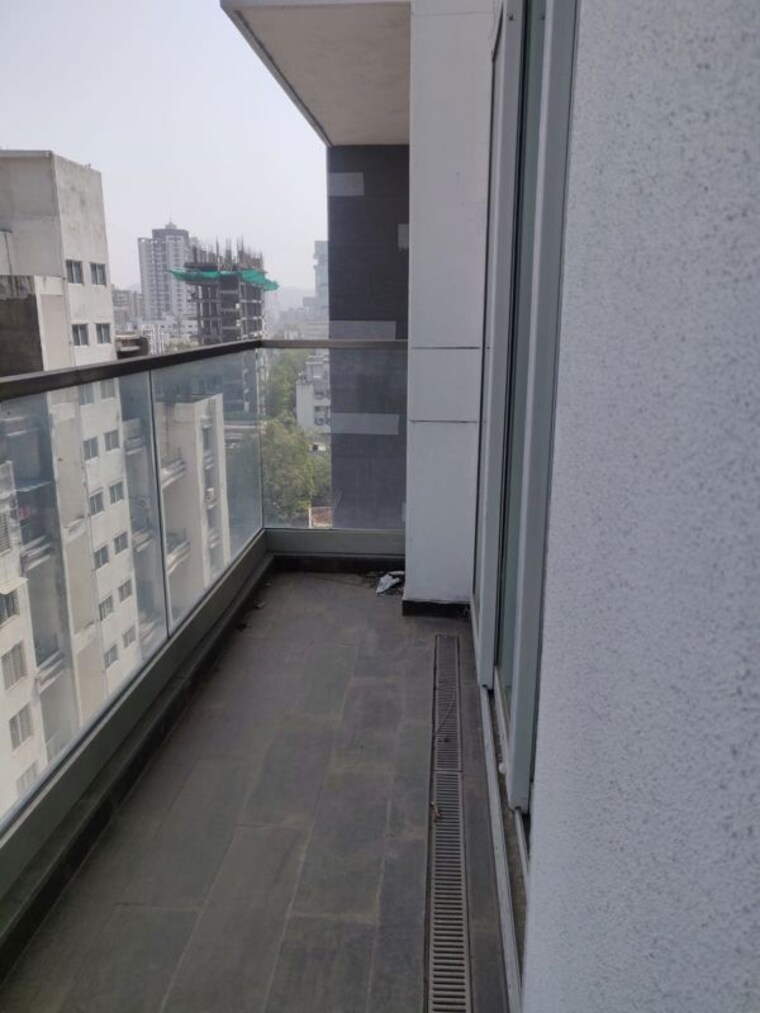 Balcony, kunal-aspiree 2 Bedroom 1000 Sq.Ft. Apartment In Balewadi Pune 10424207
