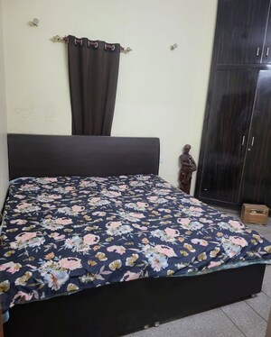 Bedroom in 2 BHK Independent House at Gomti Nagar – for Rent