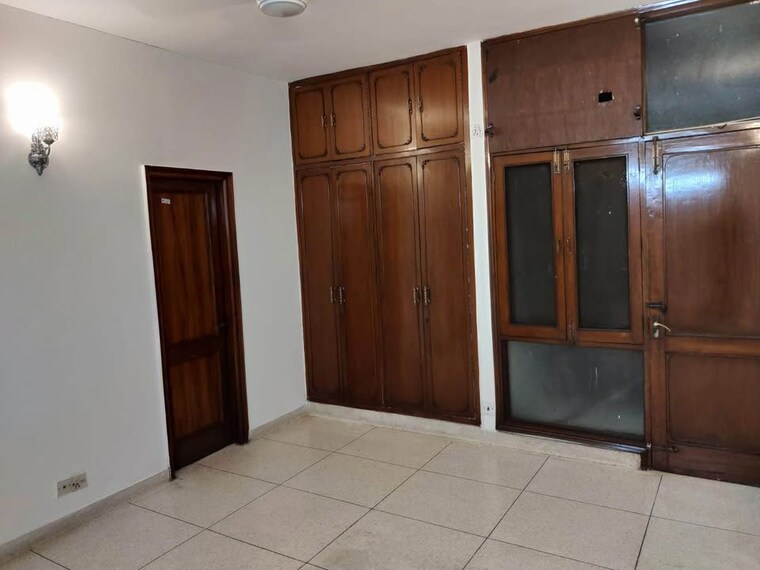 Room, malviya nagar 1 Bedroom 50 Sq.Yd. Builder Floor In Malviya Nagar Delhi 10424191