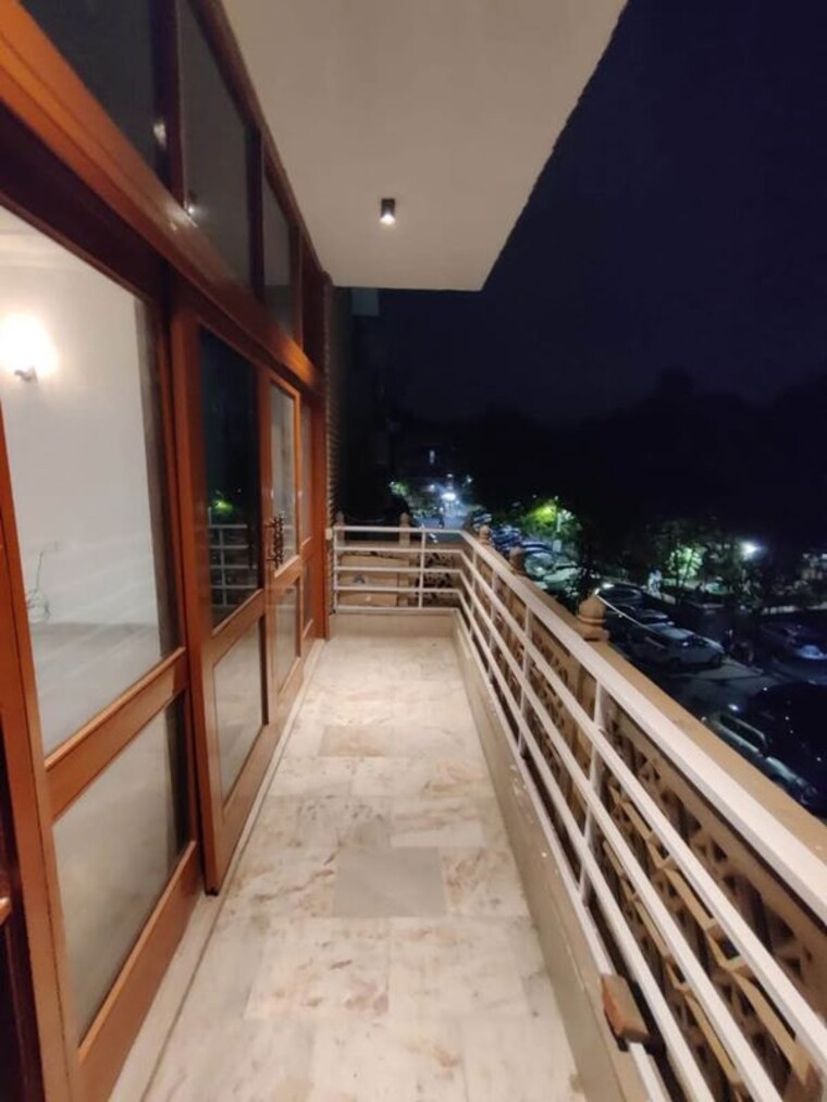 Balcony, malviya nagar 1 Bedroom 50 Sq.Yd. Builder Floor In Malviya Nagar Delhi 10424191