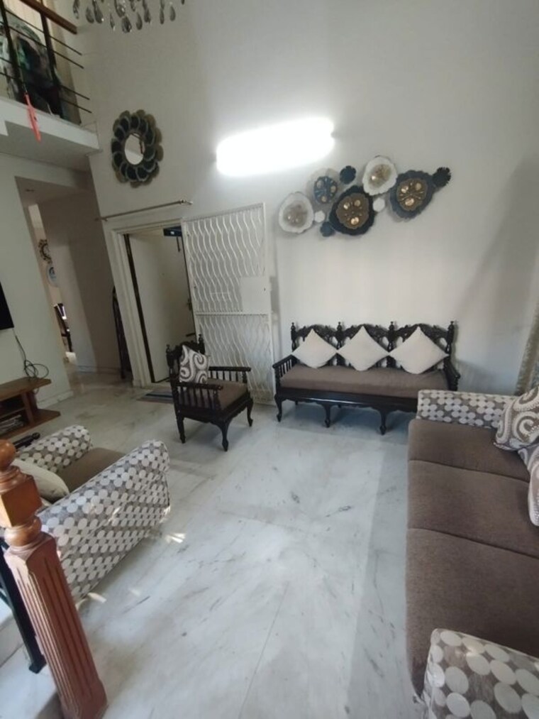 Living Room, cooke town 3 Bedroom 2200 Sq.Ft. Apartment In Cooke Town Bangalore 10424230
