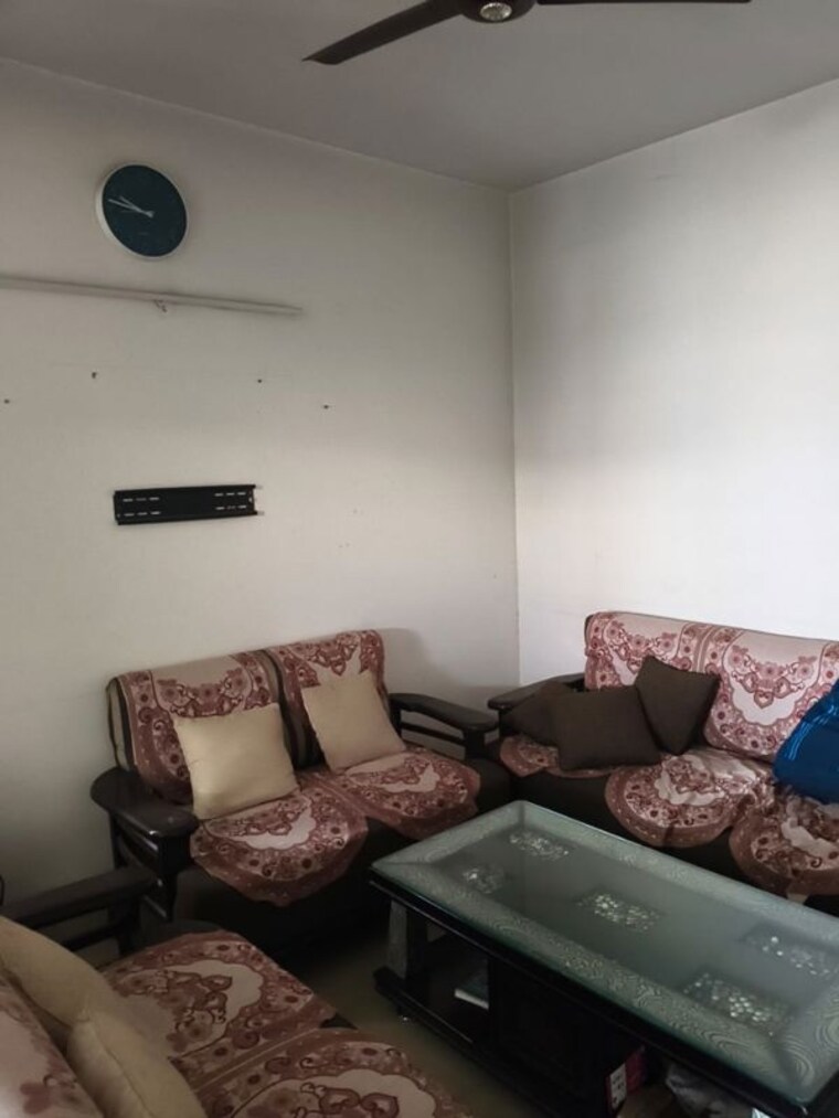 Living Room, zara-aavaas-3 2 Bedroom 900 Sq.Ft. Apartment In Sector 104 Gurgaon 10424309