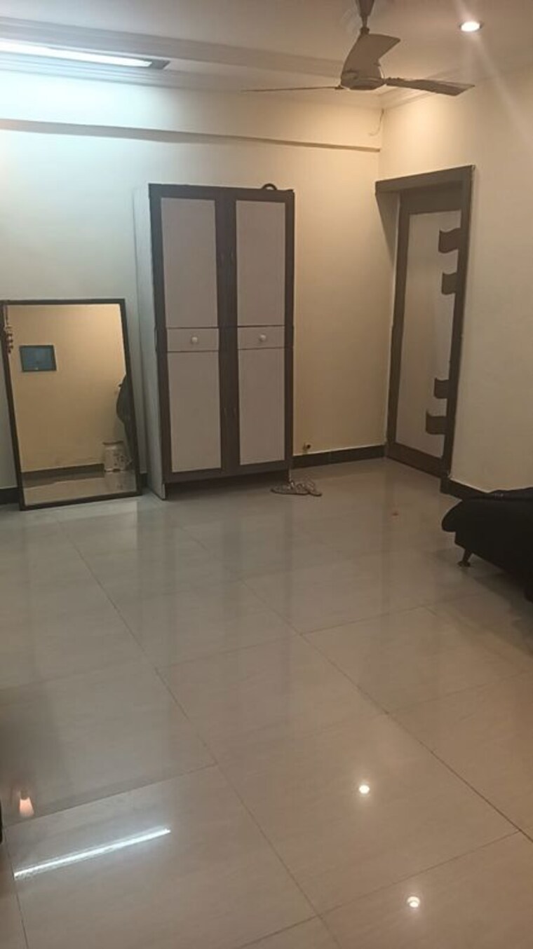 Room, oshiwara Pg For Girls In Oshiwara 10424333
