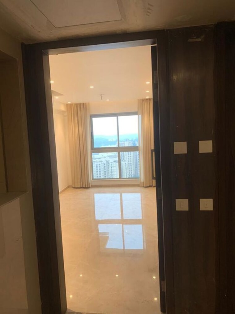 Room, hiranandani-estate 1 Bedroom 679 Sq.Ft. Apartment In Ghodbunder Road Thane 10424343
