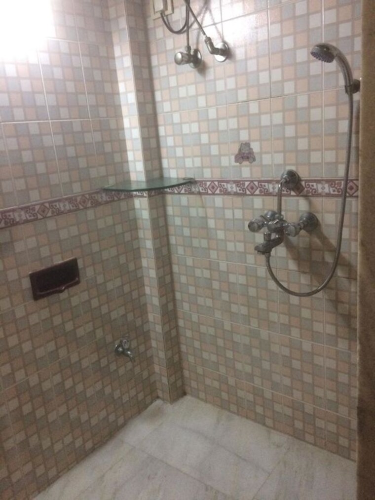Bathroom, neelkamal-chs-lower-parel 1 Bedroom 600 Sq.Ft. Apartment In Lower Parel Mumbai 10424370