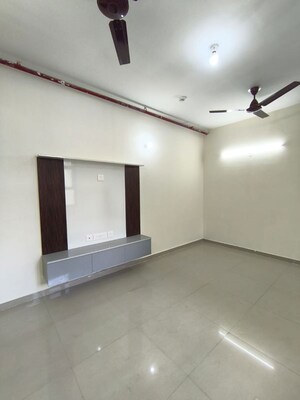 Room in 3 BHK Apartment at Tata Gurgaon Gateway, Sector 112 – for Sale