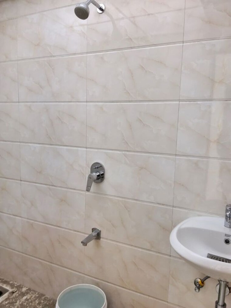 Bathroom, raghav-paradise 2 Bedroom 560 Sq.Ft. Apartment In Borivali East Mumbai 10424414