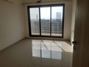 Room in 1 BHK Apartment at Je And Vee Om Trimurti, Malad East – for Rent