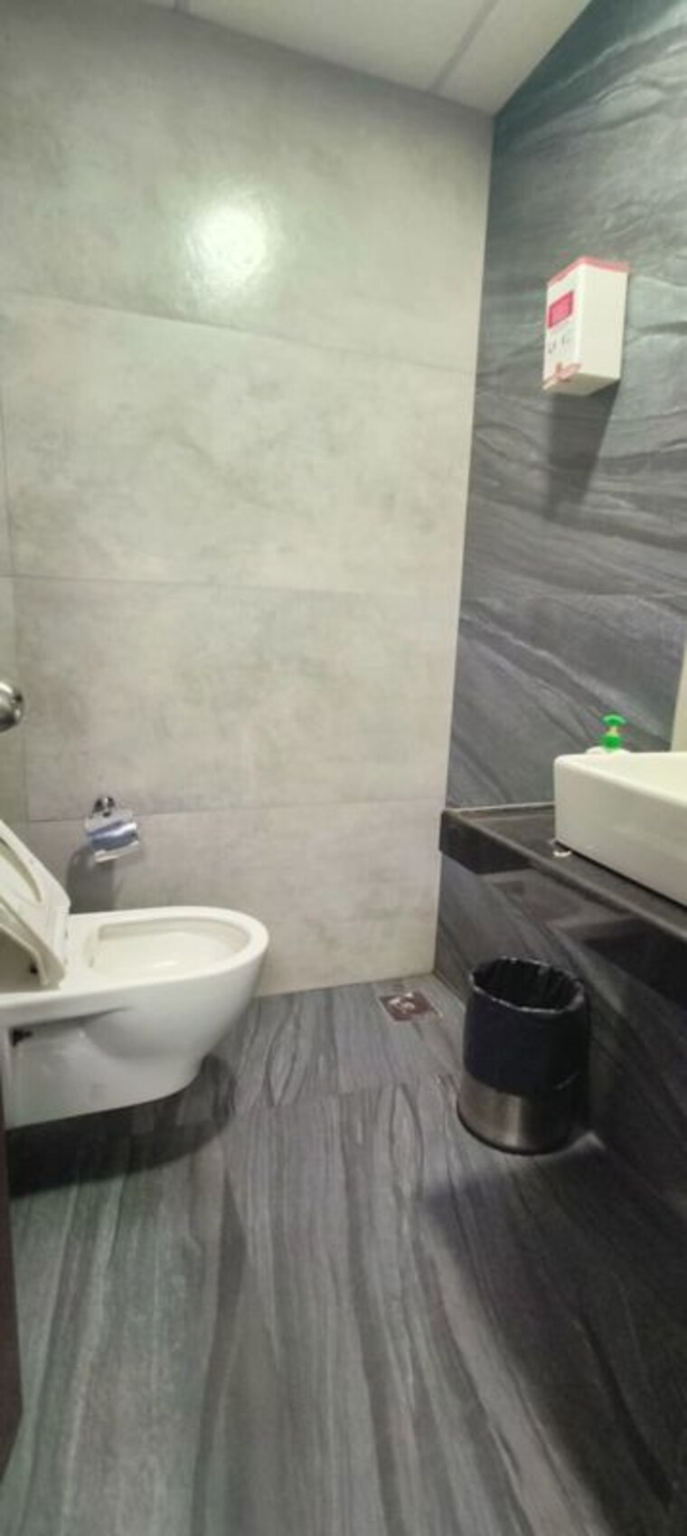 Bathroom, padwal nagar Commercial Office Space 1465 Sq.Ft. In Padwal Nagar Thane 10424448
