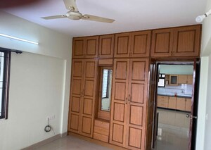 Room in 3 BHK Apartment at Rohan Vasantha, Marathahalli – for Rent