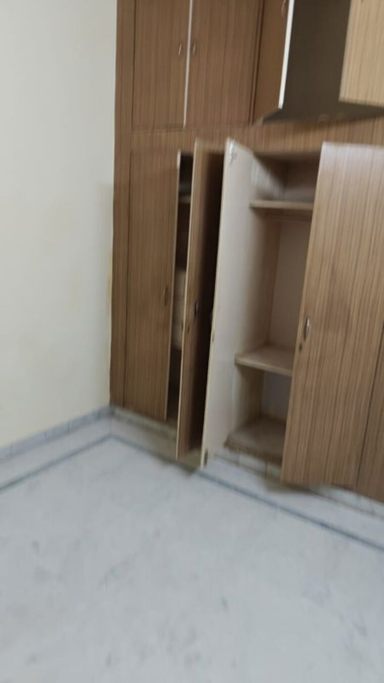 Room, rajpur khurd extension 2 Bedroom 900 Sq.Ft. Builder Floor In Rajpur Khurd Extension Delhi 10424464
