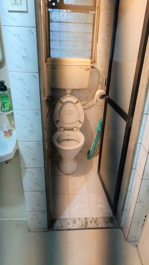 Bathroom in 1 BHK Apartment at Amrapali CHS Santacruz East, Santacruz East – for Rent