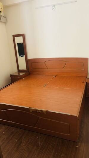 Furnished Amenities in 3 BHK Apartment at Jaypee Green Wish town Klassic, Sector 134 – for Sale
